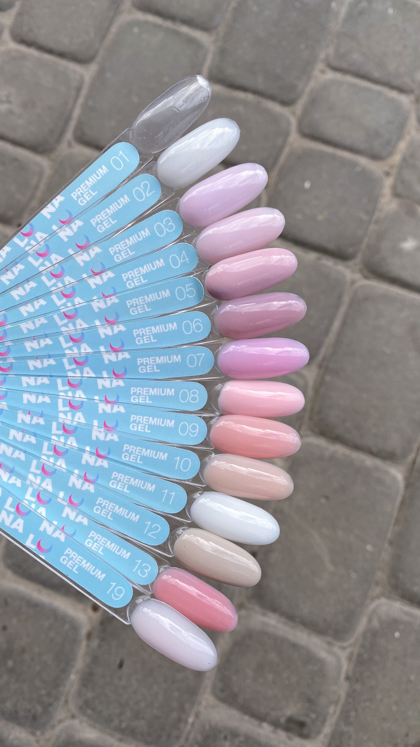 Lunamoon Premium Gel 09
